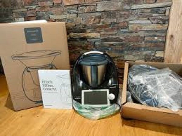 Thermomix TM7 with Accessories 12 Months Warranty